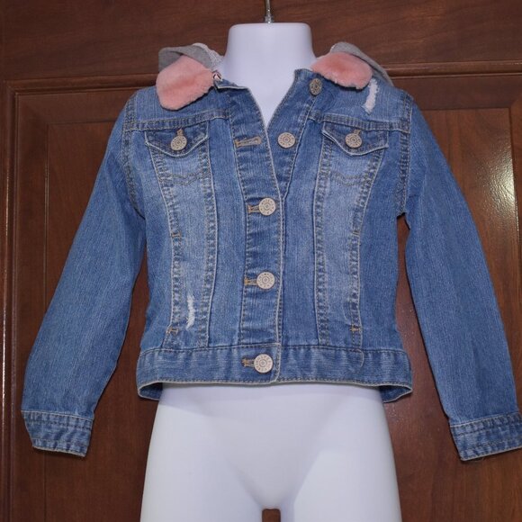 Girls Denim Jacket Hooded Size 3T Fur Collar - Picture 2 of 15